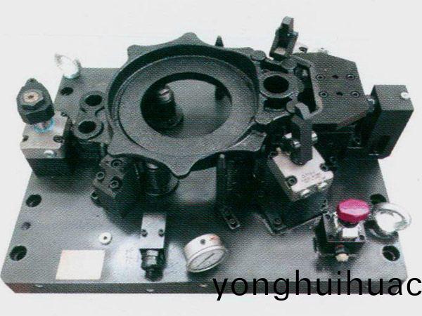 製動器底闆液(ye)壓裌具